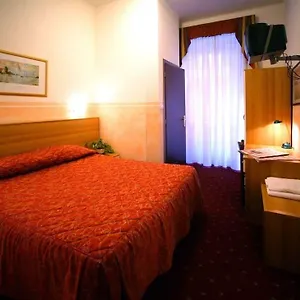 Szálloda Assarotti, Genova
