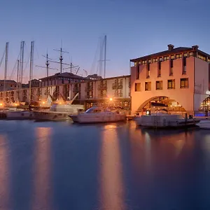 Otel Nh Collection Marina, Cenova